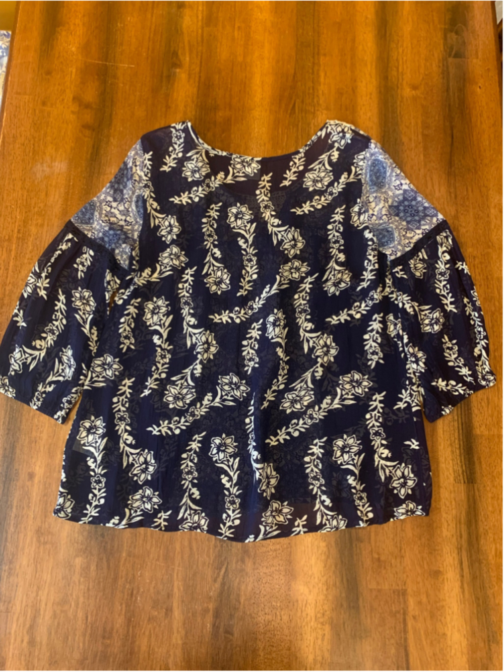 Bila Top Large Navy Cream Design Boho - Picture 8 of 8